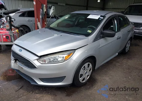 2016 Ford Focus S из США, поврежденный, VIN 1FADP3E27GL207573